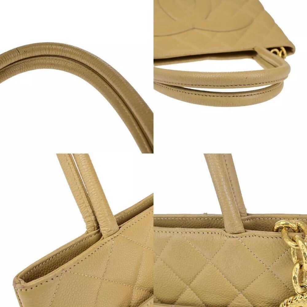 CHANEL CC Medallion Matelasse Shoulder Bag Grained Calfskin Leather authentic - Picture 10 of 16